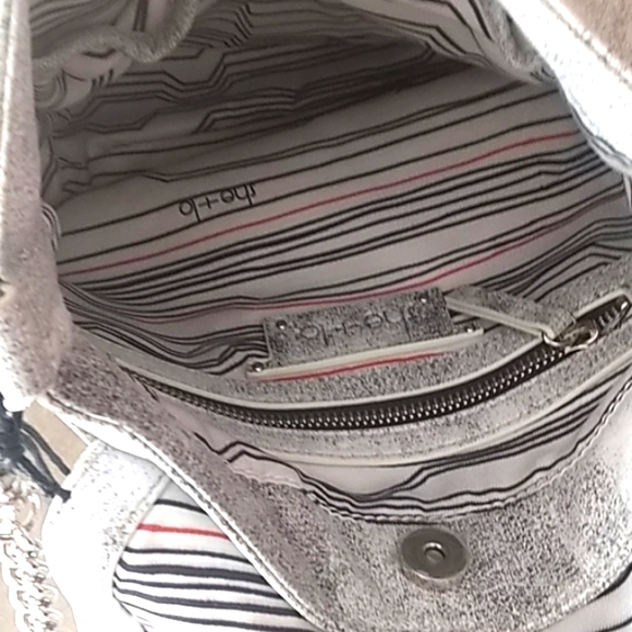 Gorgeous leather crossbody bag 🎁 - Picture 4 of 5